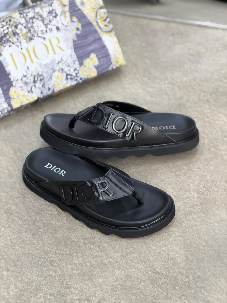 CLAQUETTES DIOR SLIDES